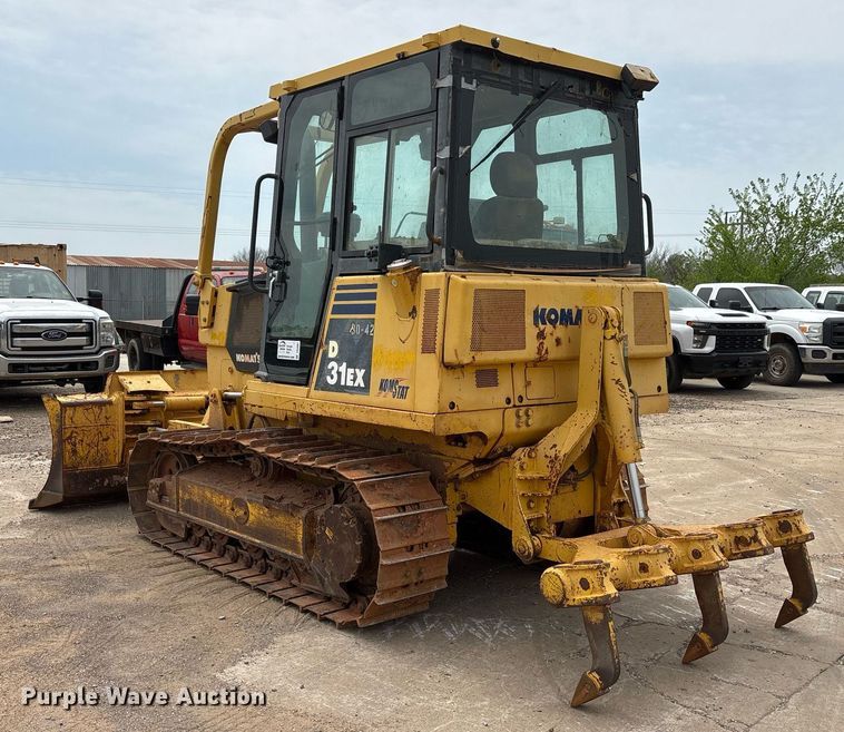 image for item DS3687 2007 Komatsu D31EX-21A dozer