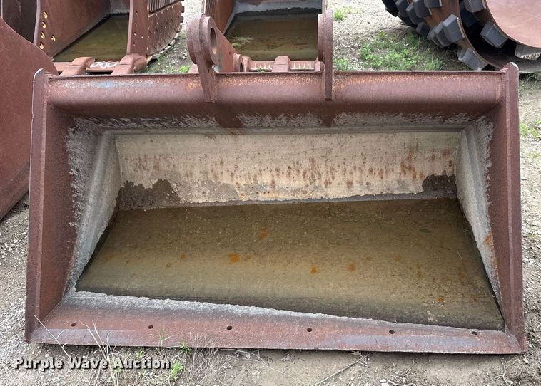 image for item DS3712 (3) buckets