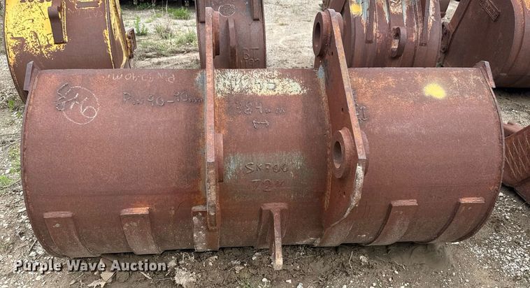 image for item DS3712 (3) buckets