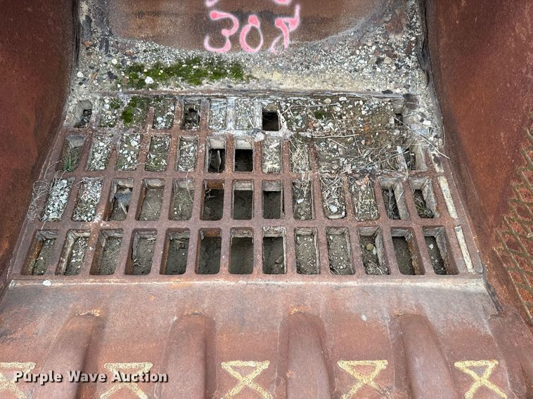 image for item DS3712 (3) buckets