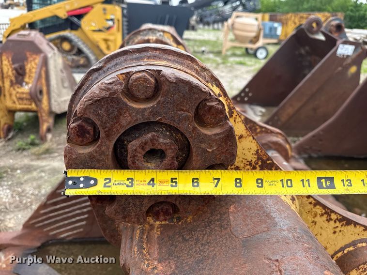 image for item DS3712 (3) buckets