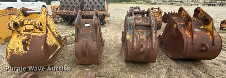 image for item DS3714 (4) buckets