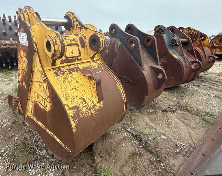 image for item DS3714 (4) buckets