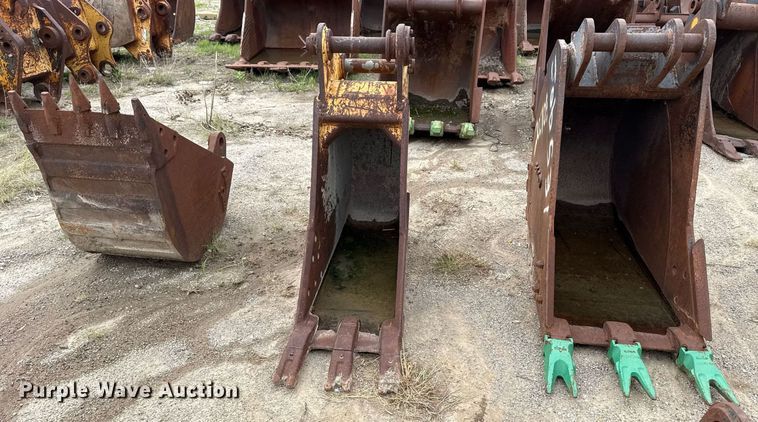 image for item DS3715 (3) buckets