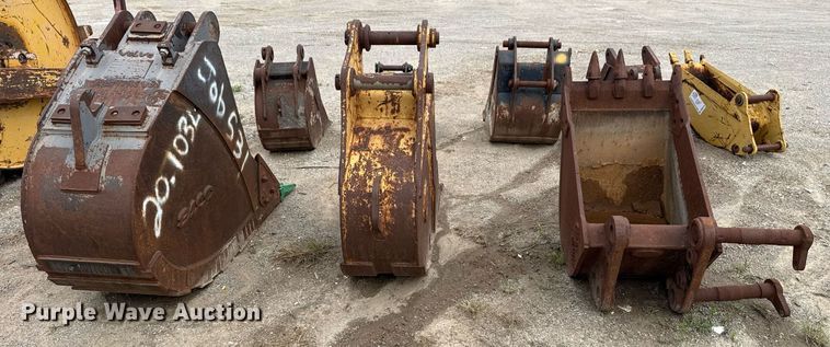 image for item DS3715 (3) buckets