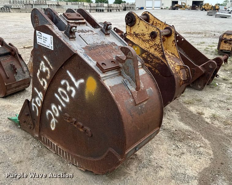 image for item DS3715 (3) buckets