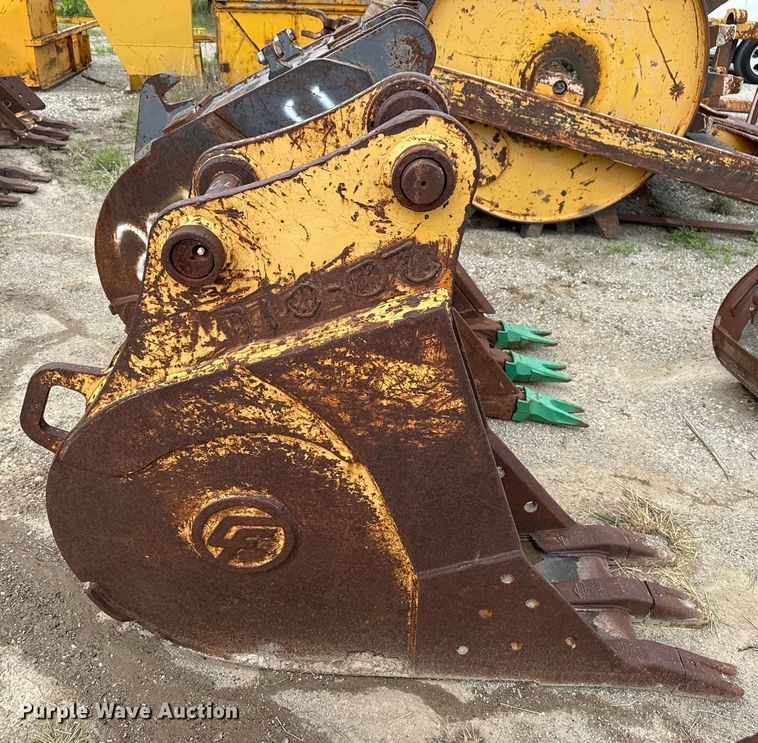 image for item DS3715 (3) buckets