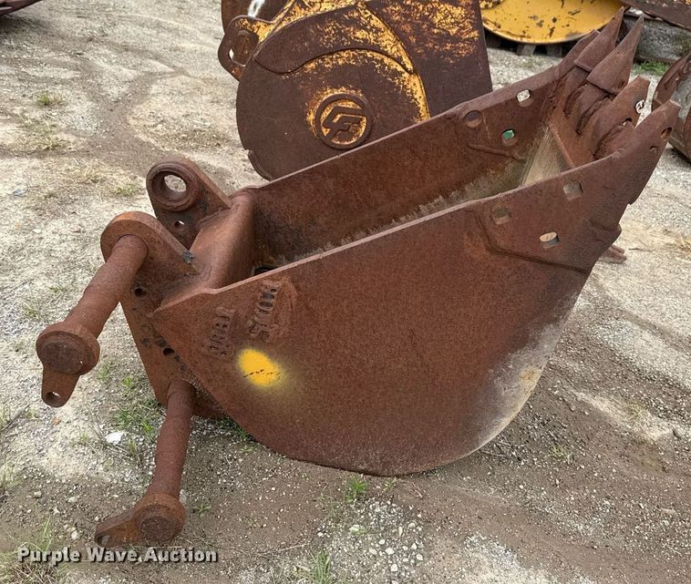 image for item DS3715 (3) buckets