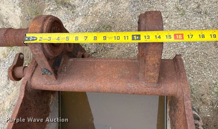 image for item DS3715 (3) buckets