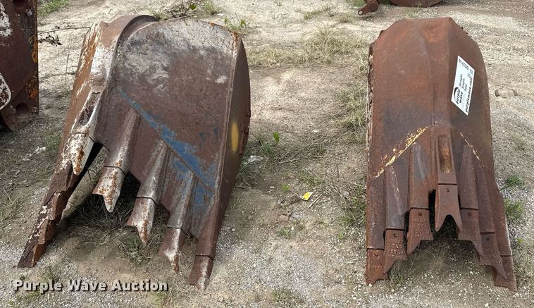 image for item DS3716 (2) v-bottom buckets