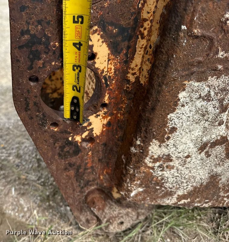 image for item DS3716 (2) v-bottom buckets