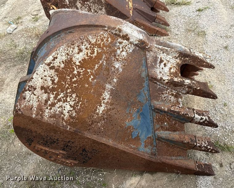 image for item DS3716 (2) v-bottom buckets