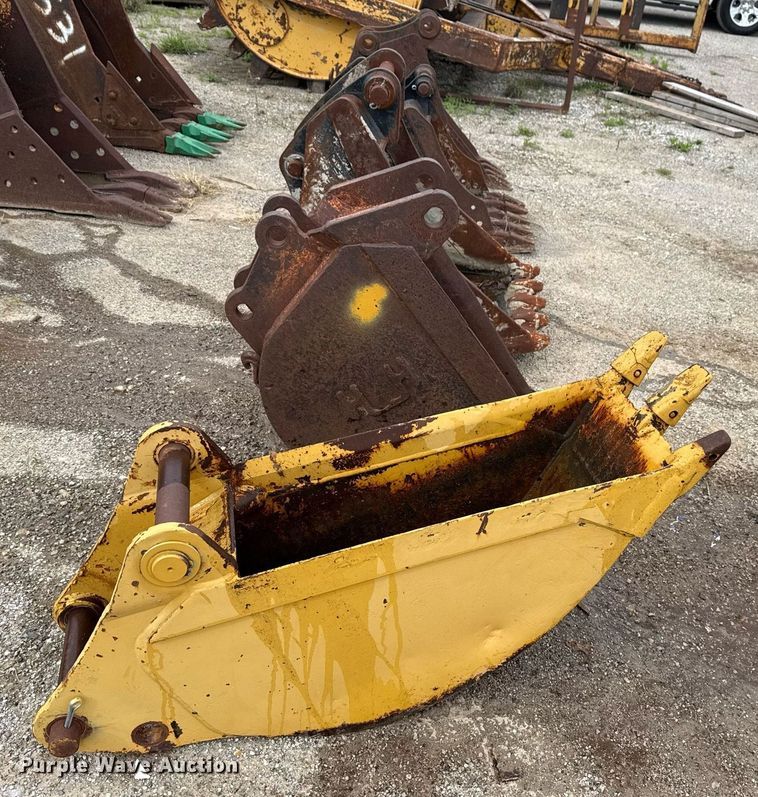 image for item DS3718 (5) buckets