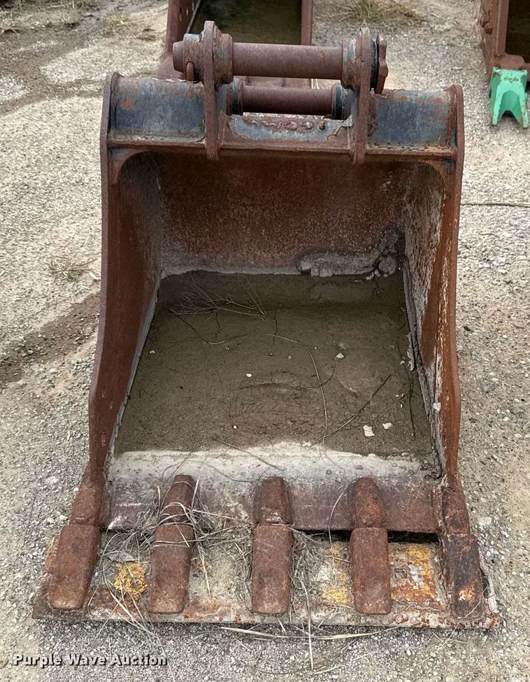 image for item DS3718 (5) buckets