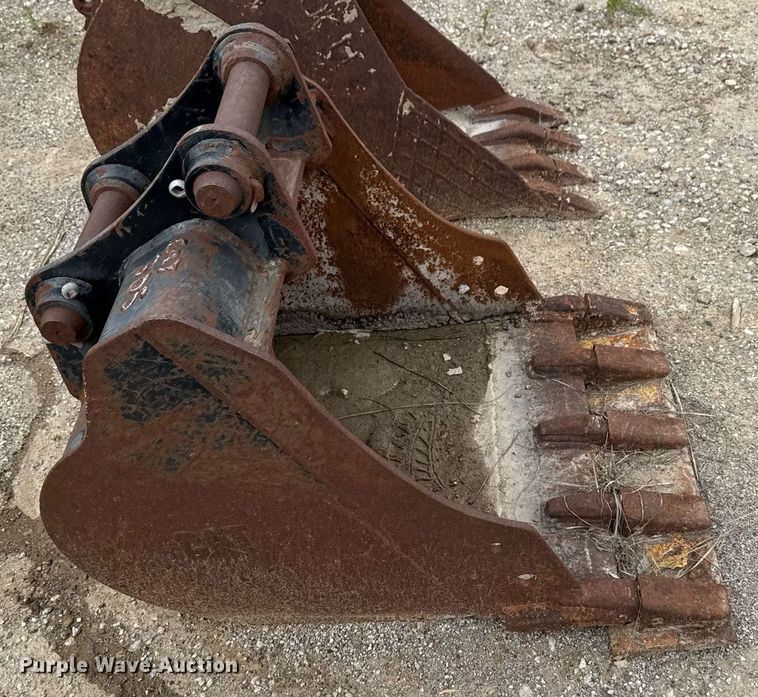 image for item DS3718 (5) buckets