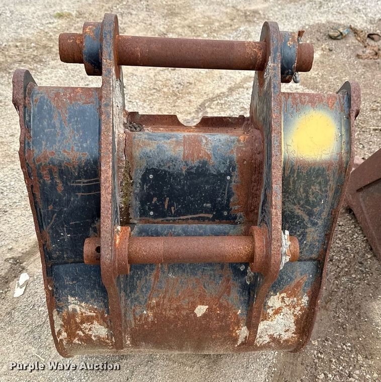 image for item DS3718 (5) buckets