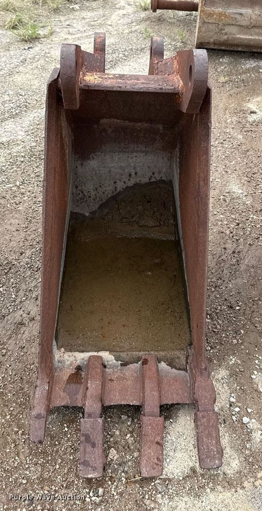 image for item DS3718 (5) buckets