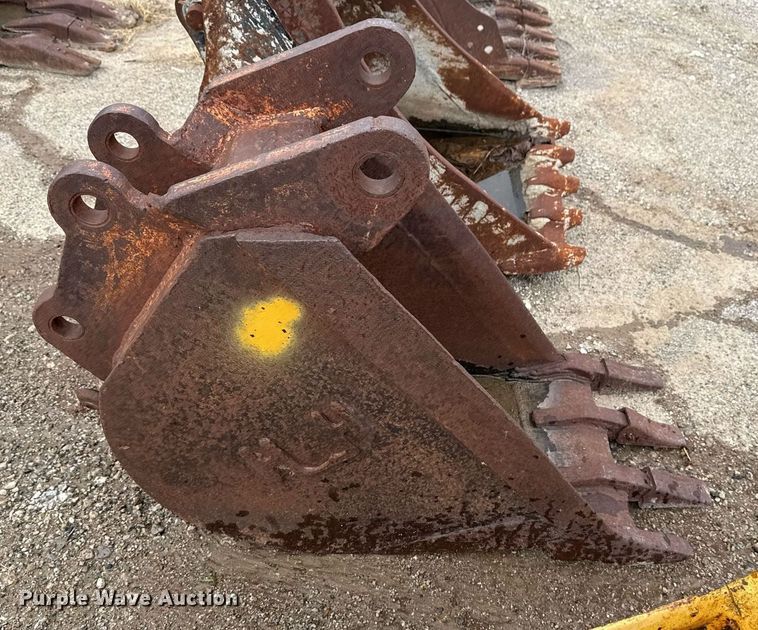 image for item DS3718 (5) buckets