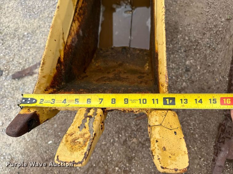 image for item DS3718 (5) buckets