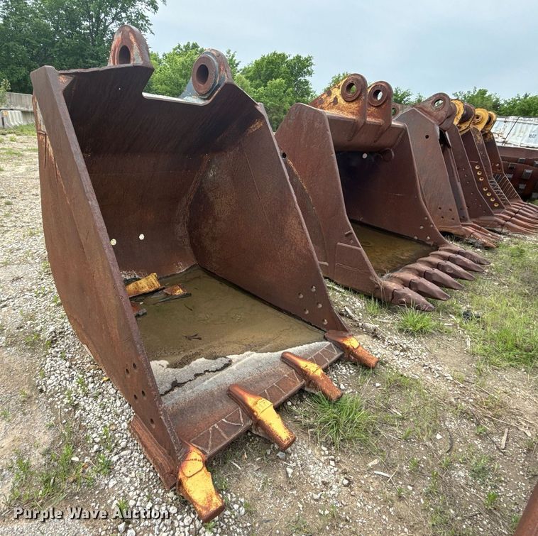 image for item DS3722 (5) buckets