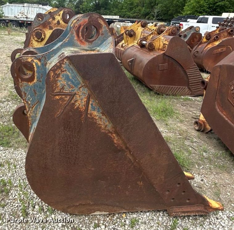 image for item DS3722 (5) buckets