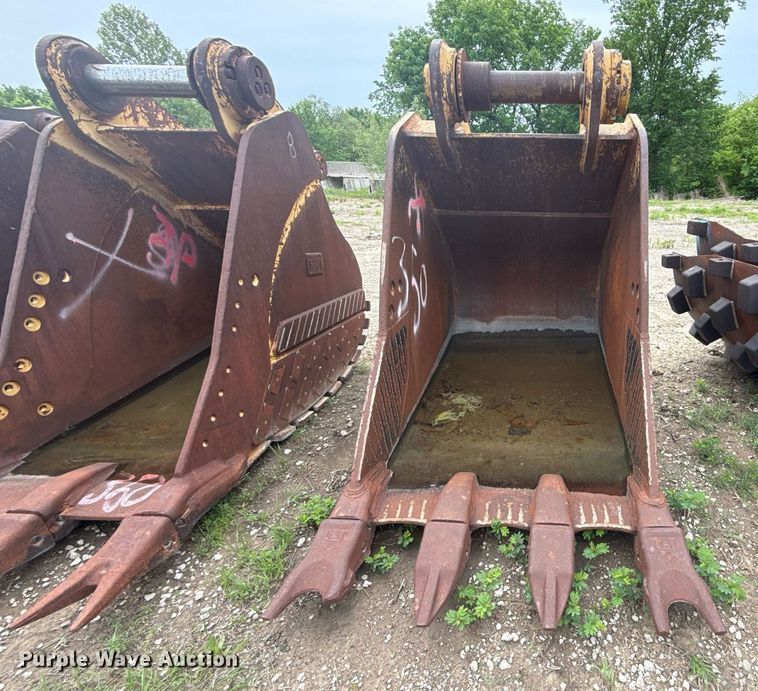 image for item DS3722 (5) buckets