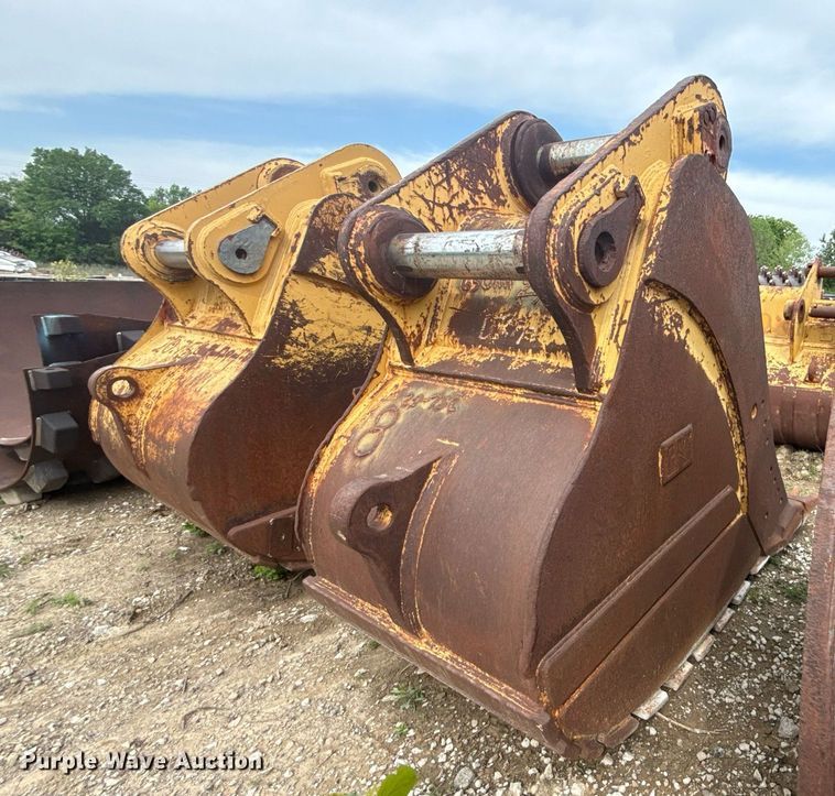 image for item DS3722 (5) buckets