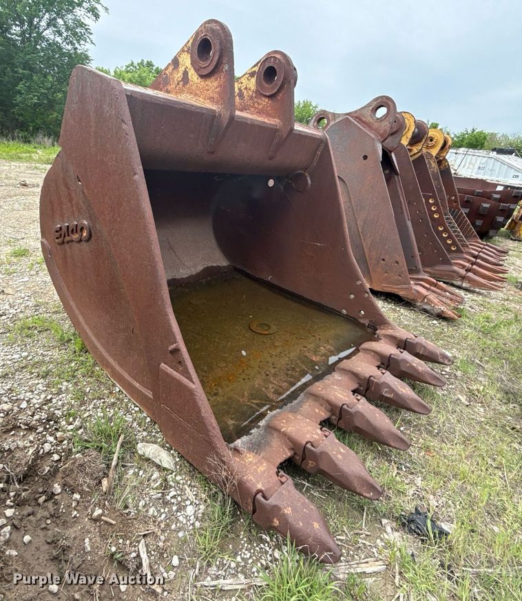 image for item DS3722 (5) buckets