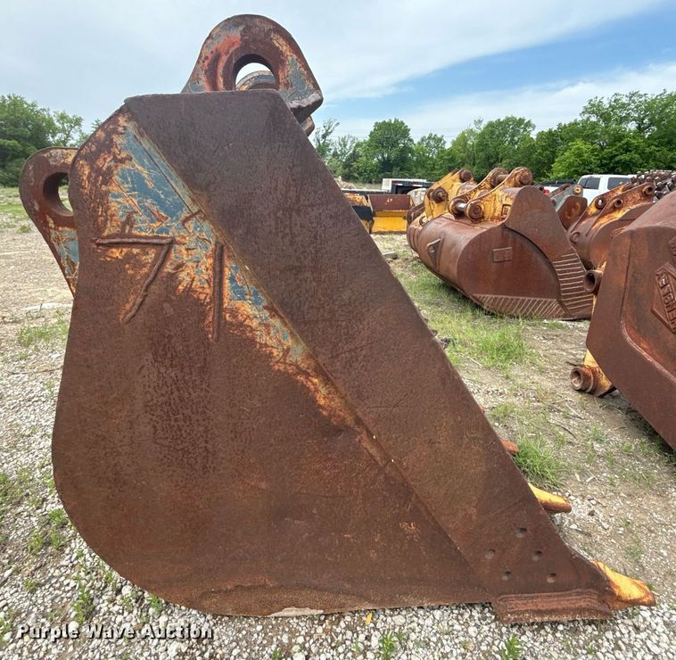 image for item DS3722 (5) buckets