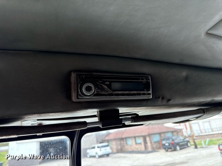 image for item DS4270 1994 Peterbilt 379 dump truck