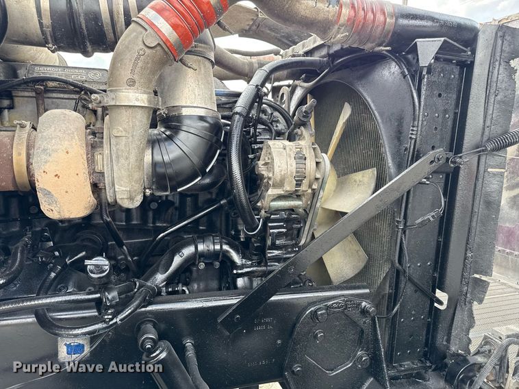 image for item DS4270 1994 Peterbilt 379 dump truck