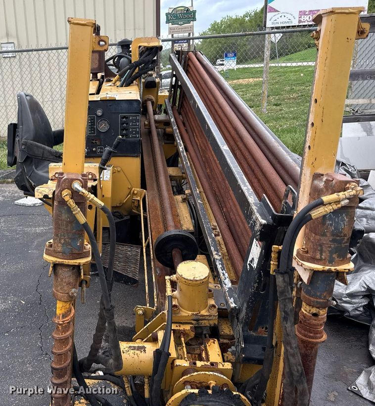 image for item DS4272 2001 Vermeer D16x20A directional boring unit