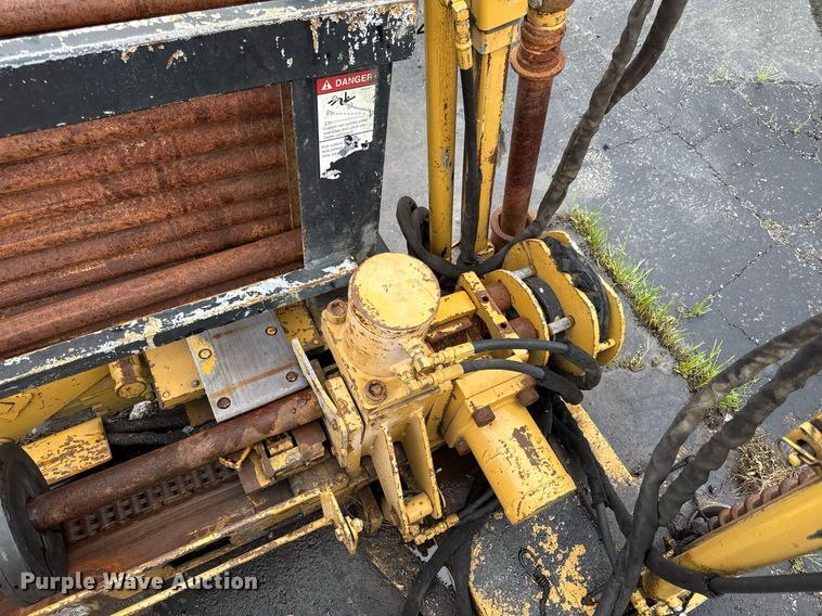 image for item DS4272 2001 Vermeer D16x20A directional boring unit