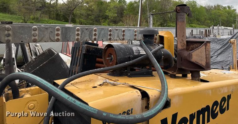 image for item DS4272 2001 Vermeer D16x20A directional boring unit