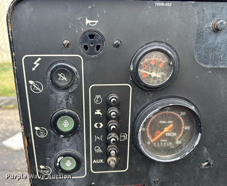 image for item DS4272 2001 Vermeer D16x20A directional boring unit