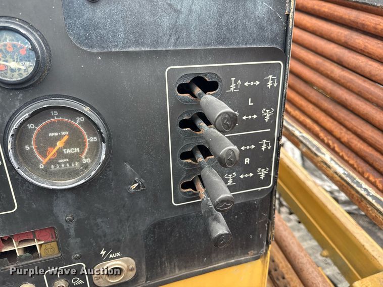 image for item DS4272 2001 Vermeer D16x20A directional boring unit