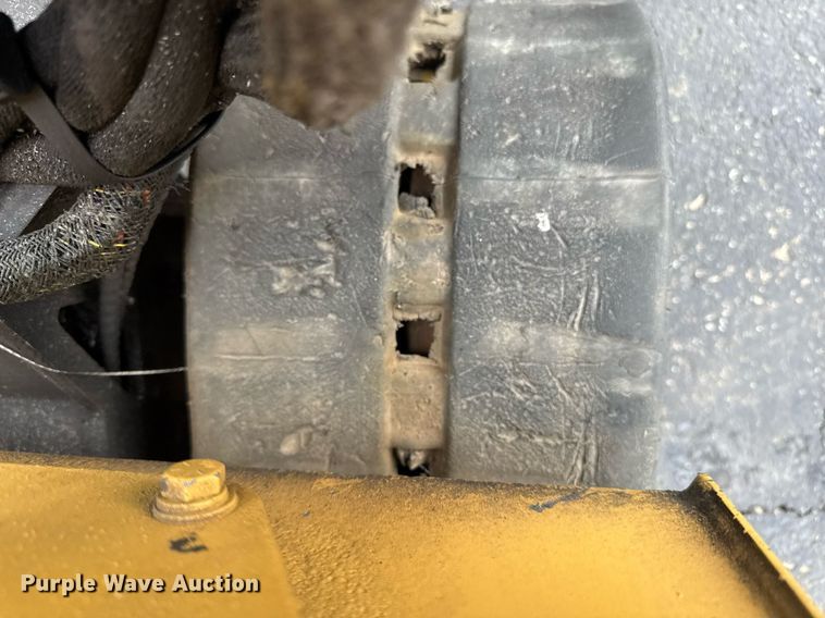 image for item DS4272 2001 Vermeer D16x20A directional boring unit