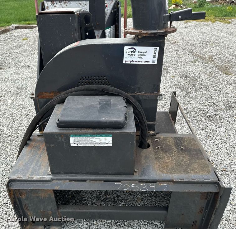 image for item DS4278 Bobcat WC-8A skid steer wood chipper