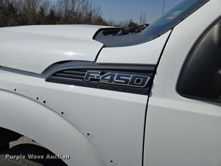 image for item DS5326 2015 Ford F450 Super Duty XL bucket truck