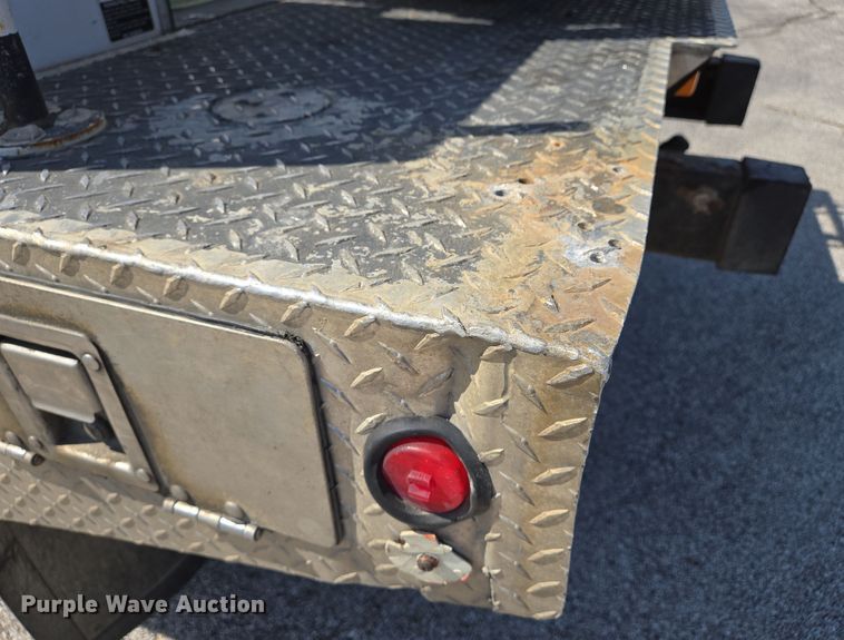 image for item DS5326 2015 Ford F450 Super Duty XL bucket truck