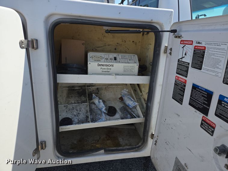 image for item DS5326 2015 Ford F450 Super Duty XL bucket truck