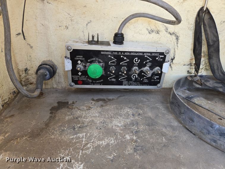 image for item DS5326 2015 Ford F450 Super Duty XL bucket truck