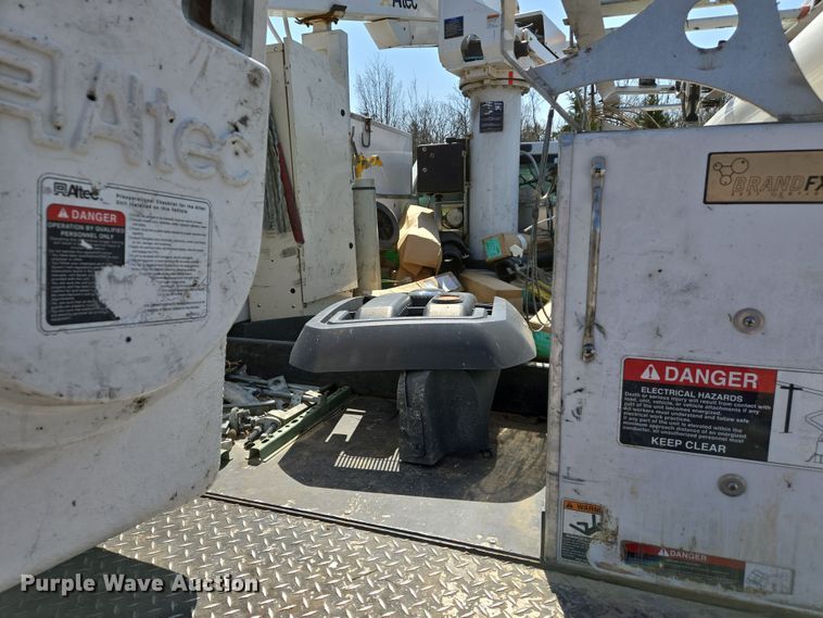 image for item DS5326 2015 Ford F450 Super Duty XL bucket truck