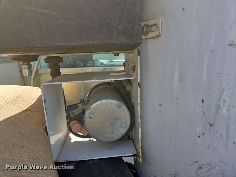 image for item DS5326 2015 Ford F450 Super Duty XL bucket truck