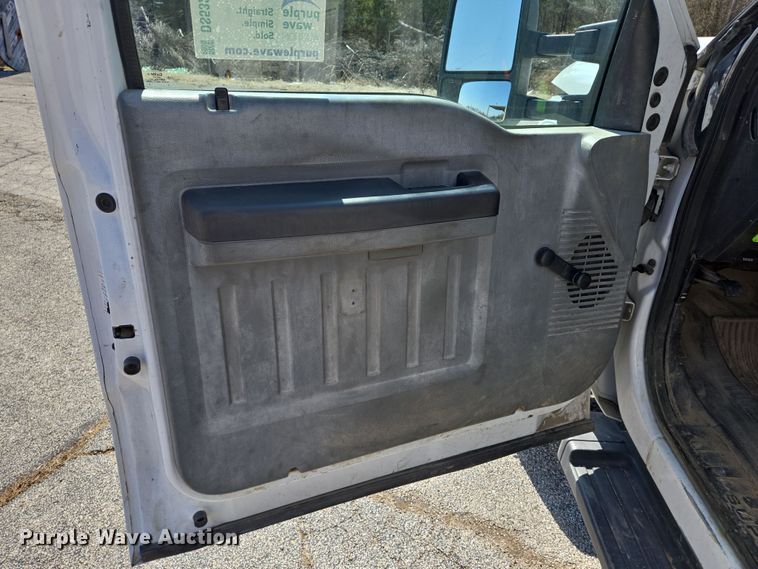 image for item DS5326 2015 Ford F450 Super Duty XL bucket truck