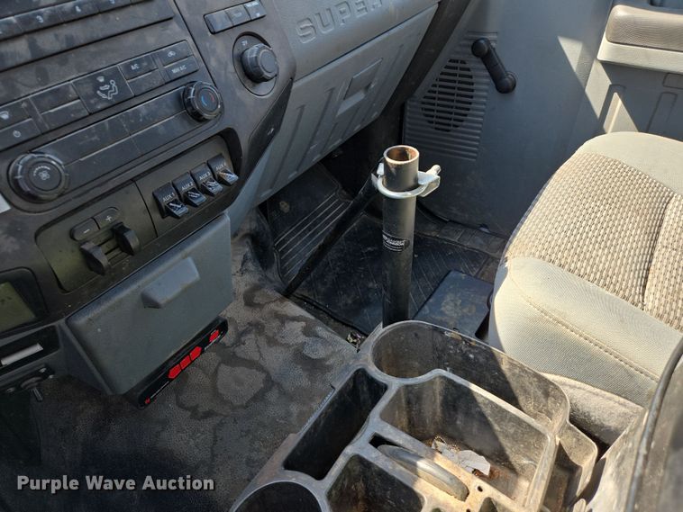 image for item DS5326 2015 Ford F450 Super Duty XL bucket truck