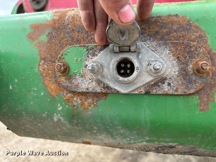 image for item DT0697 2010 SmithCo S3-42-34 side dump trailer