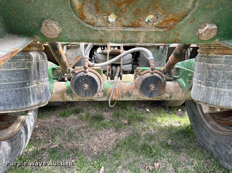 image for item DT0697 2010 SmithCo S3-42-34 side dump trailer