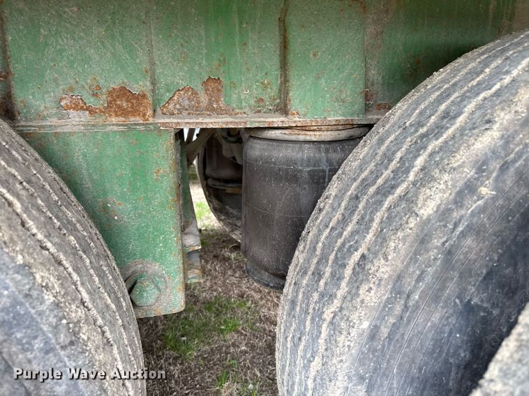 image for item DT0697 2010 SmithCo S3-42-34 side dump trailer