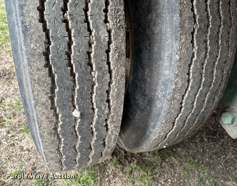 image for item DT0697 2010 SmithCo S3-42-34 side dump trailer